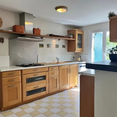 Lanaka Holiday home